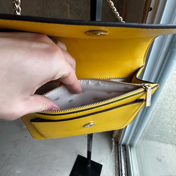 Kate Spade Remi Flap Sunflower Yellow Leather Crossbody Gold Chain Strap - Picture 9 of 13
